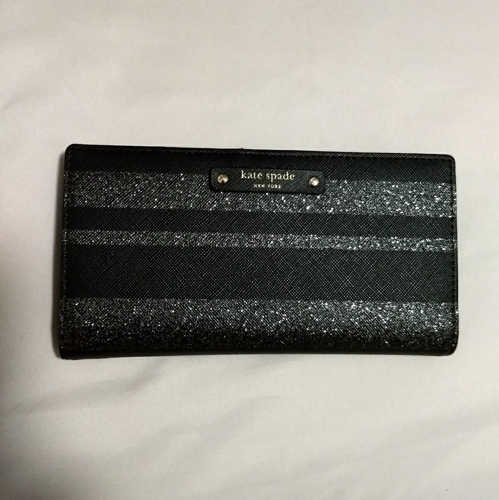 ♠️NWT-KATE SPADE wallet